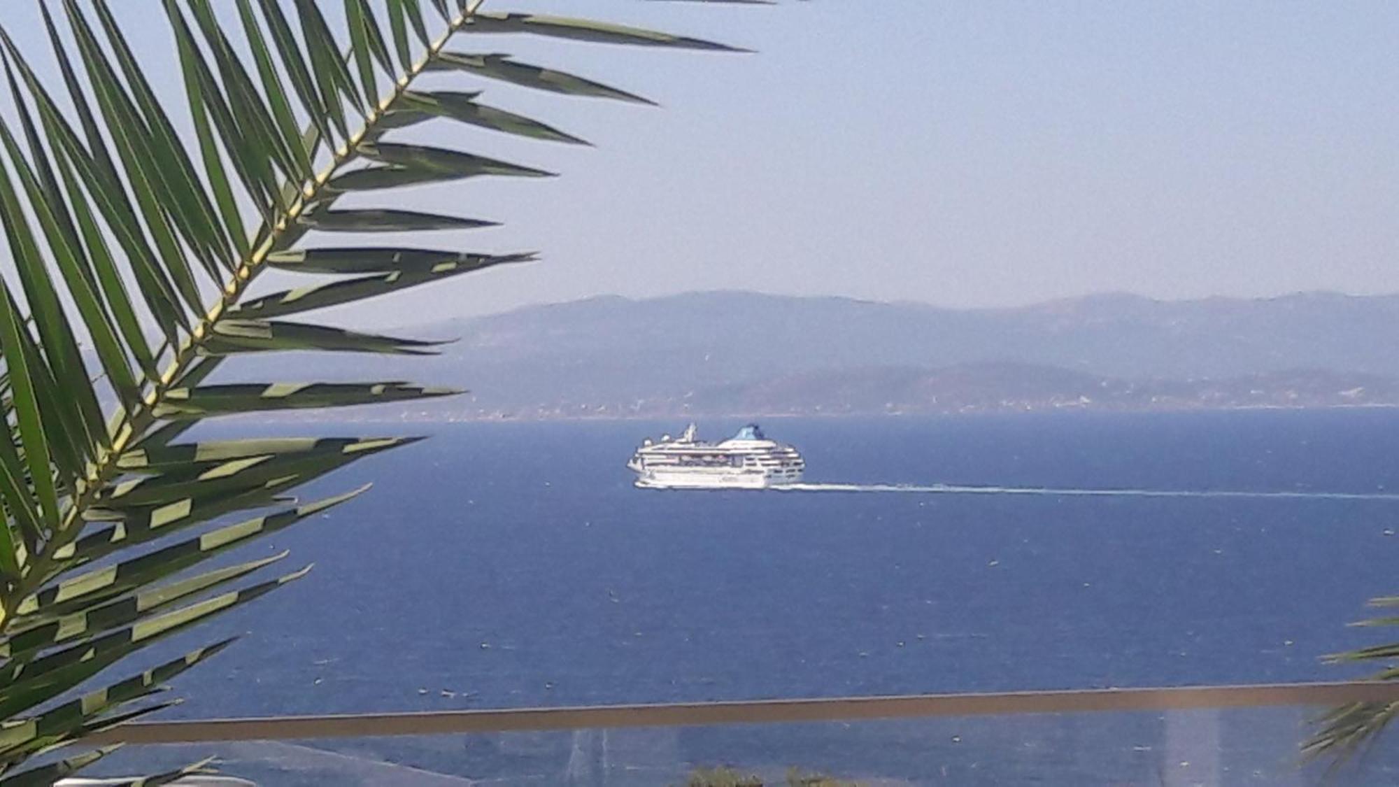 Mavi Panorama Villa Cesme Exterior photo