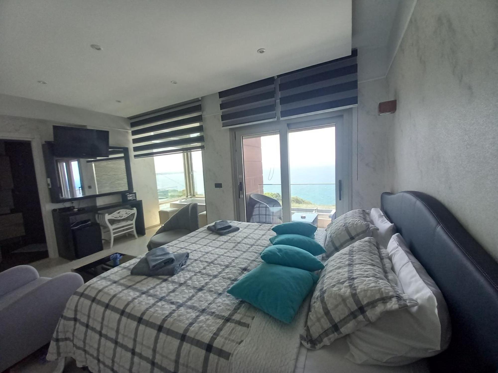 Mavi Panorama Villa Cesme Exterior photo